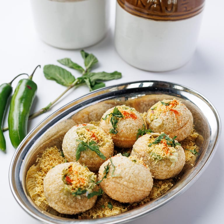 Delicious Dahi Puri Experience